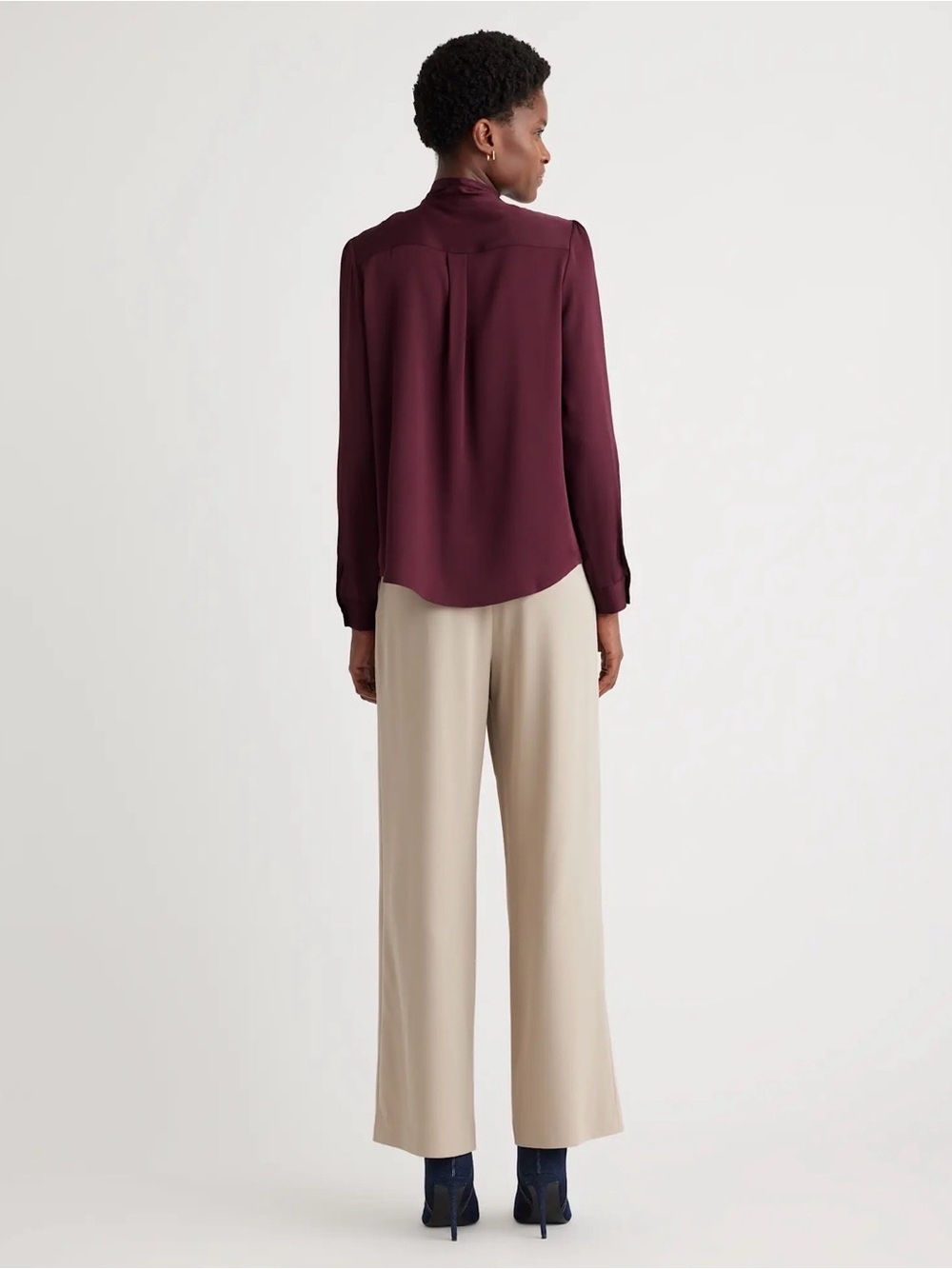 🆕 QUINCE Washable Stretch Silk Tie Neck Blouse - Picture 6 of 14